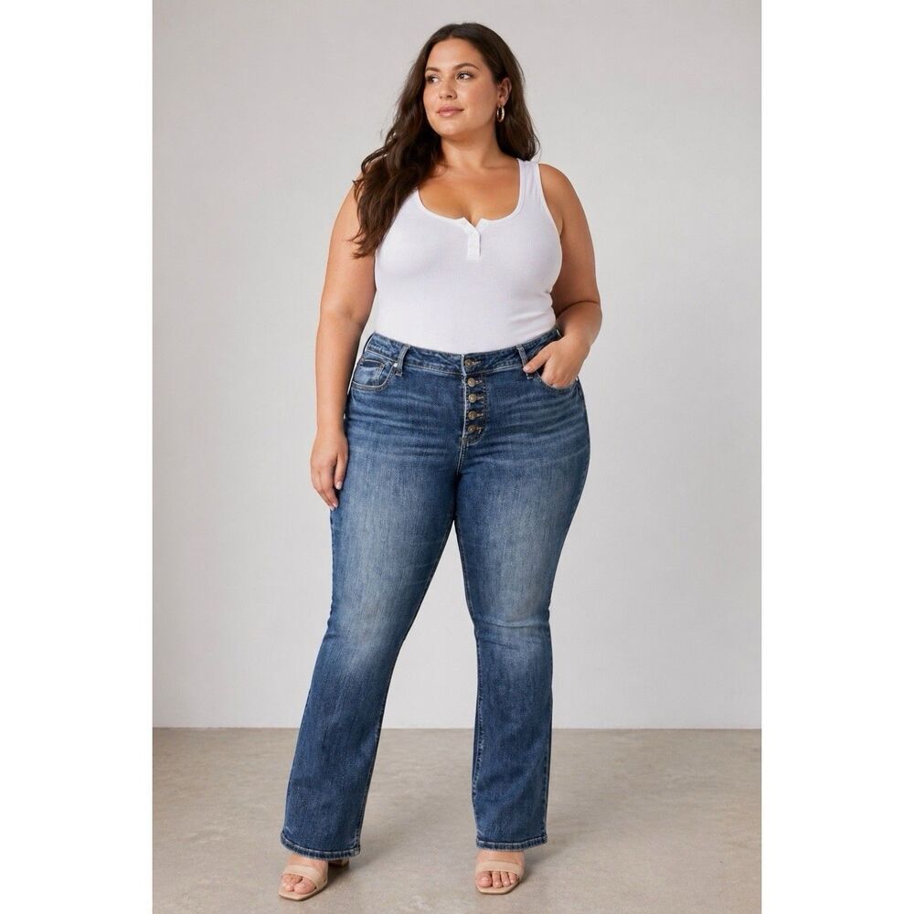 Silver Jeans Women’s Suki Mid Rise Slim Bootcut Jeans Plus Size 22(fits 42X31.5)
